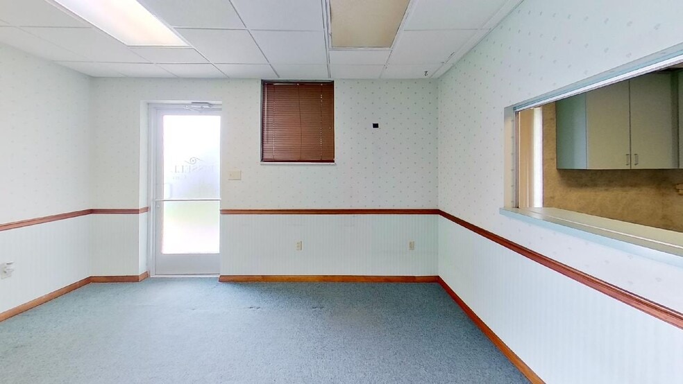 More Photos Of 1629 Union Ave, Natrona Heights Medical For Lease