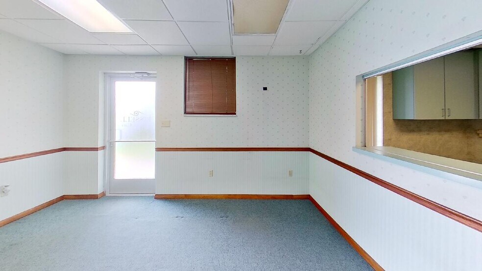 More Photos Of 1629 Union Ave, Natrona Heights Medical For Sale