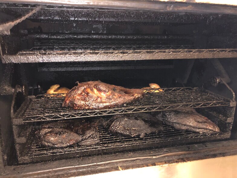 More Photos Of 5427 Broadway St, Galveston General Retail For Sale