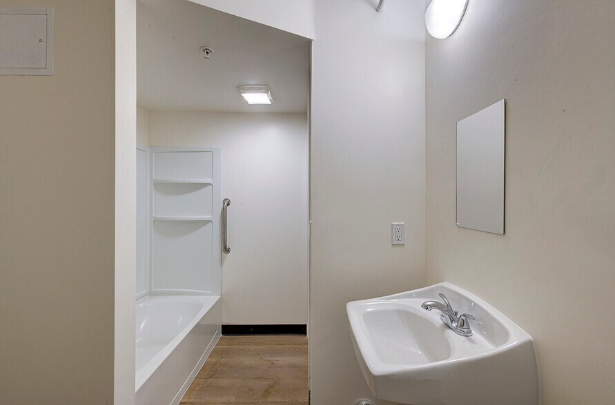 More Photos Of 4278 W Ashlan Ave, Fresno Apartments For Sale