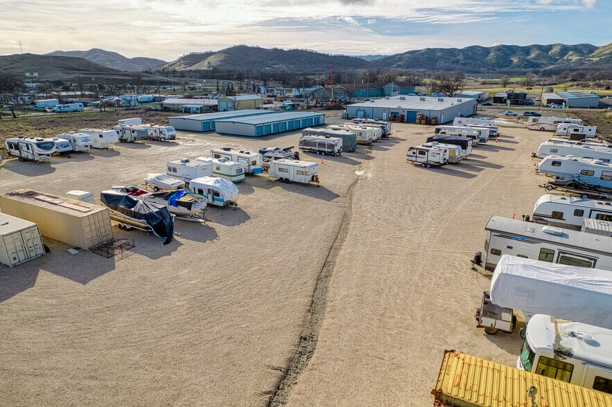 More Photos Of 2570 S Main St, Lakeport Self Storage For Sale