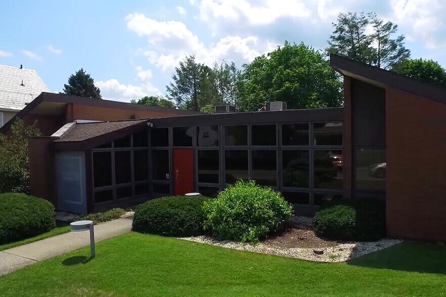 More Photos Of 101 S Schanck Ave, Pen Argyl Medical For Sale