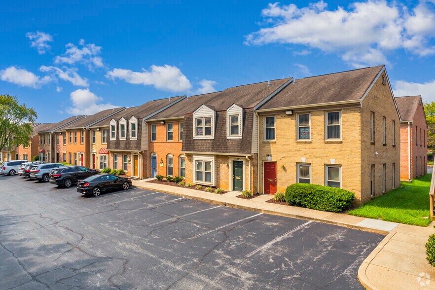 Primary Photo Of 15865-15875 Crabbs Branch Way, Derwood Office For Sale