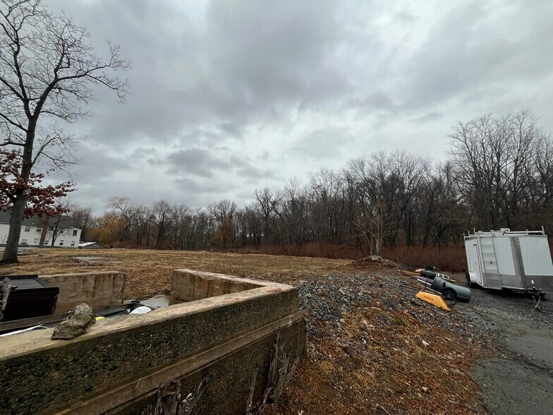 More Photos Of 74 Rumford Ave, Waltham Land For Sale