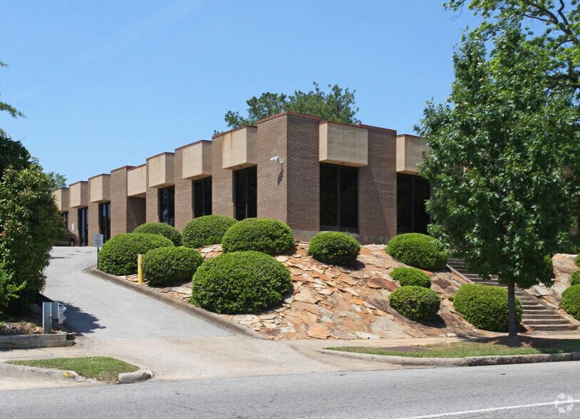 More Photos Of 2908 Clairmont Ave S, Birmingham Office For Sale