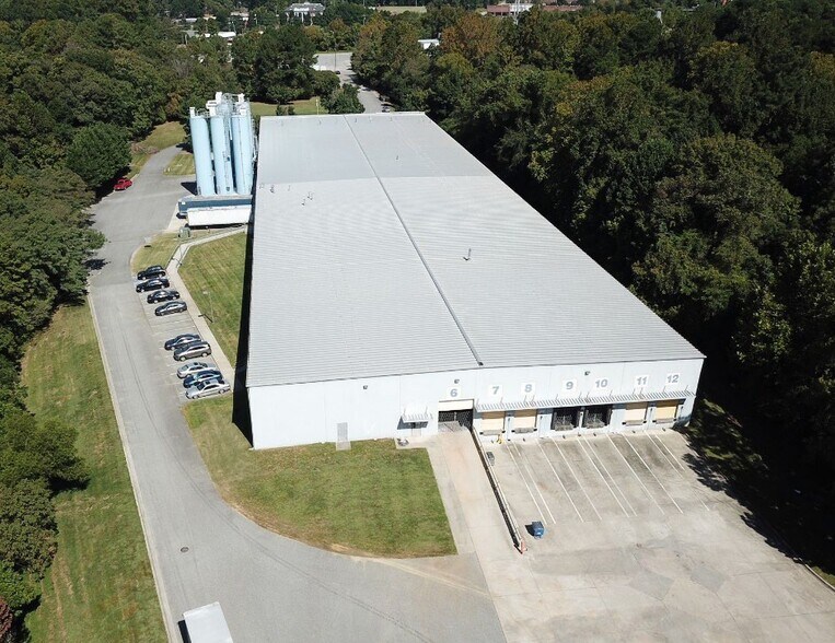 More Photos Of 3518 Dillon Rd, Jamestown Manufacturing For Sale