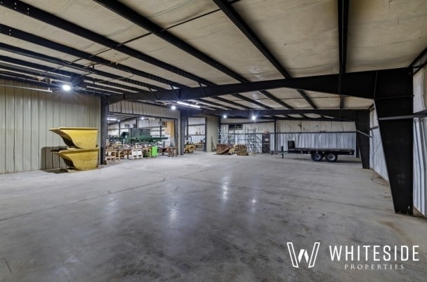 More Photos Of 209 S Main St, Oakboro Warehouse For Lease