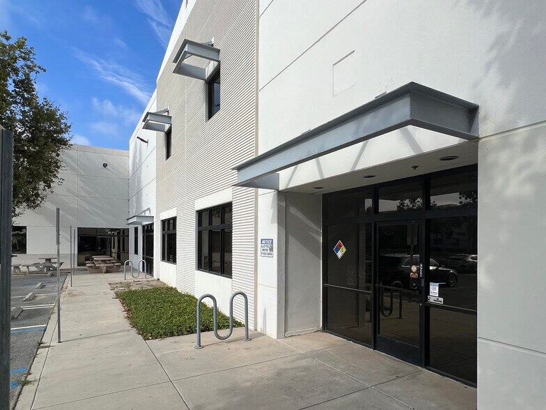 More Photos Of 1400 Pacific Ave, Oxnard Manufacturing For Lease