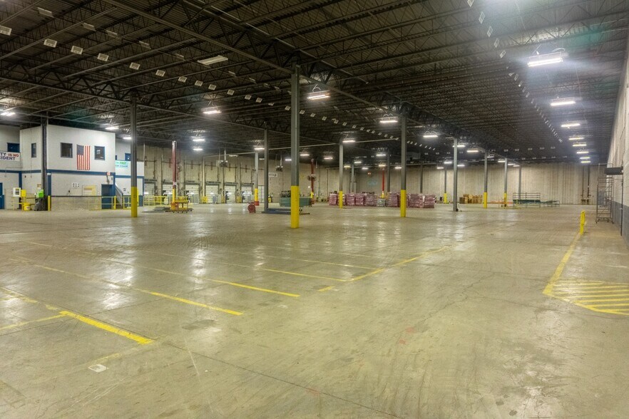 More Photos Of 1 Vapor Trl, Hudson Industrial For Sale