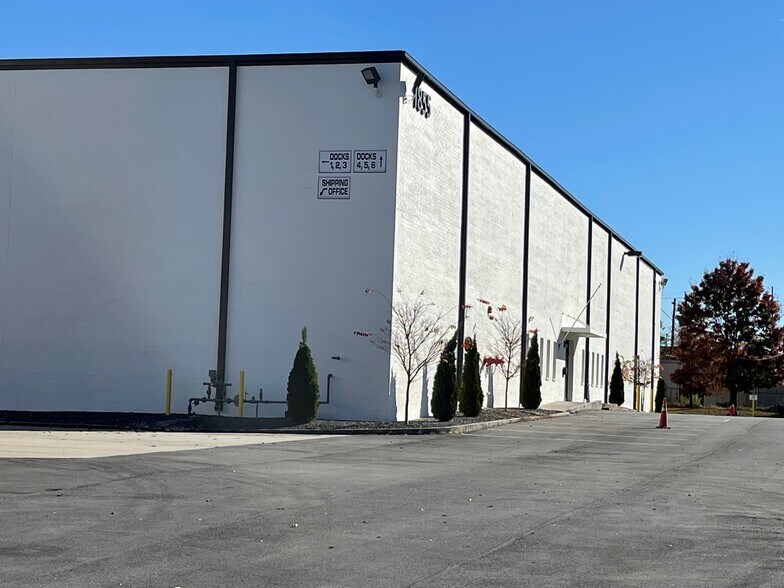 More Photos Of 1855 Plymouth Rd NW, Atlanta Warehouse For Lease