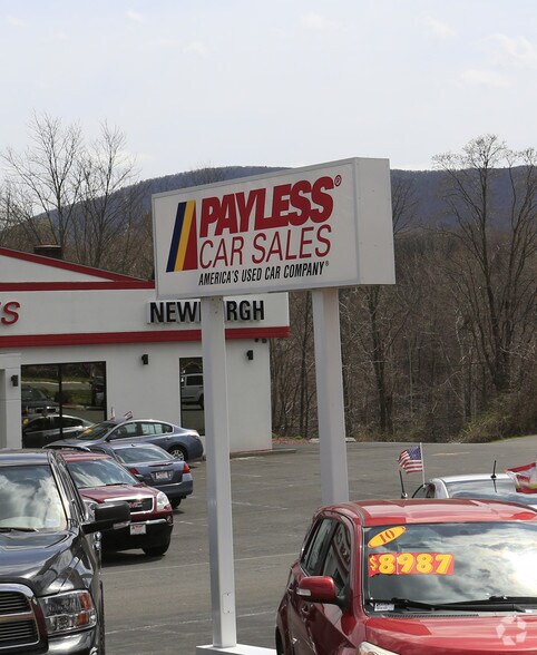 More Photos Of 2934 US Route 9W, New Windsor Township Auto Dealership For Sale