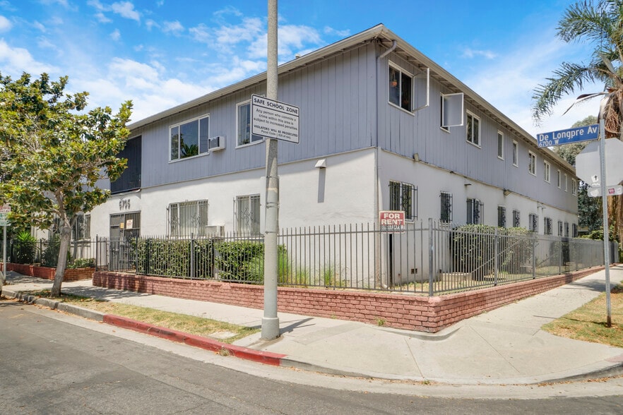 More Photos Of 6705 De Longpre Ave, Los Angeles Apartments For Sale