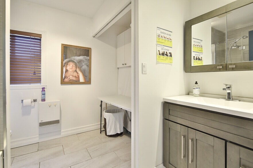 More Photos Of 1070 St Sainte-Hélène, Longueuil Specialty For Sale