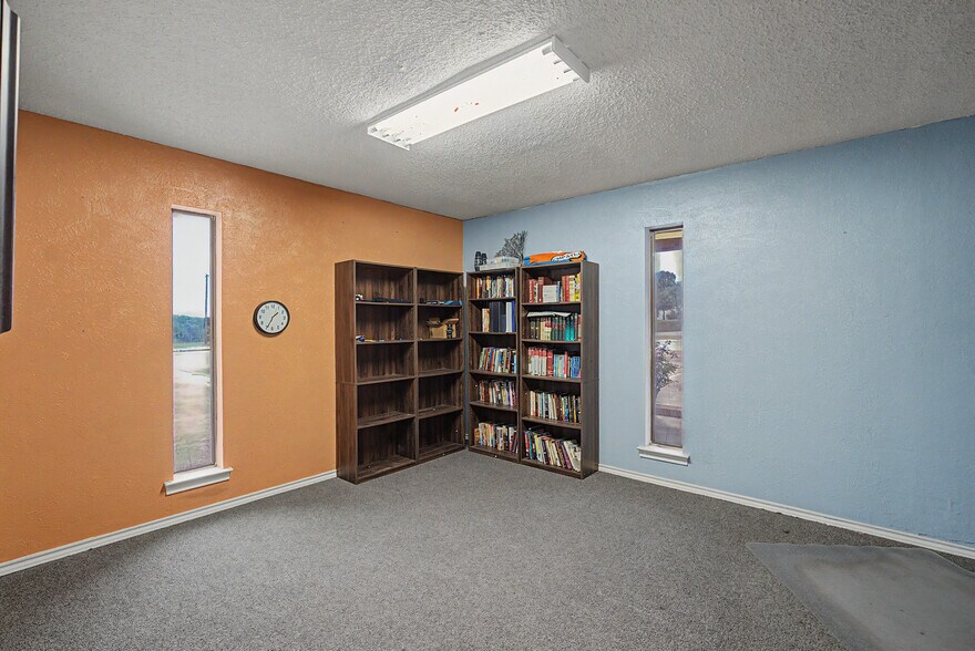 More Photos Of 2111 Skyline Dr, Mesquite Religious Facility For Sale