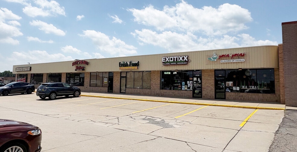 Primary Photo Of 42897-42915 Dequindre Rd, Troy Storefront For Lease