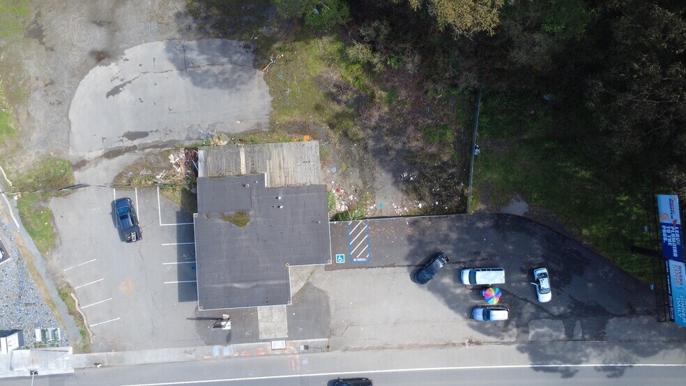 More Photos Of 2431 Broadway, Eureka Land For Lease