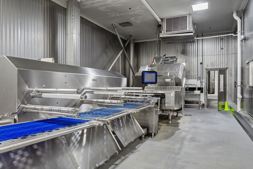 More Photos Of 2300 Industrial Dr, Monterey Food Processing For Sale