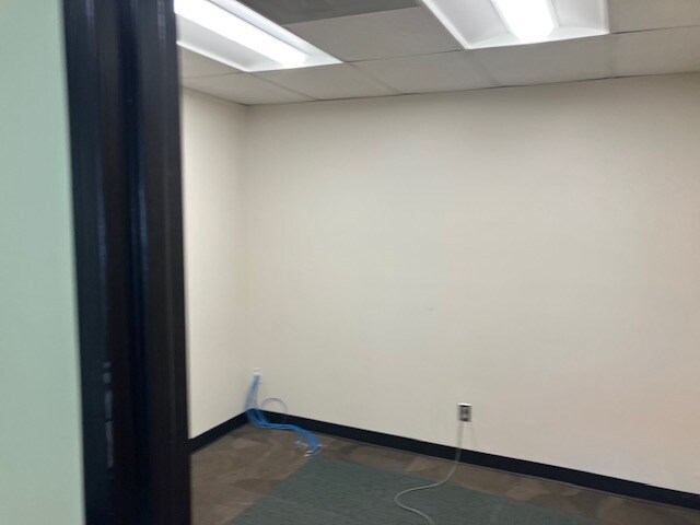 More Photos Of 1900 West St, Annapolis General Retail For Sale