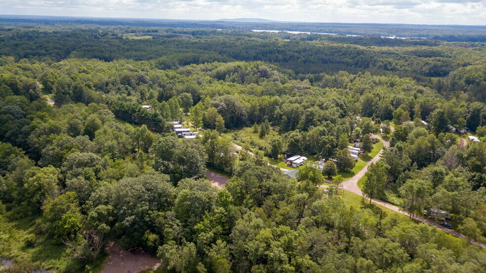 More Photos Of N1107 Roses Resort Rd, Weyerhaeuser Trailer Camper Park For Sale