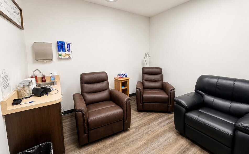 More Photos Of 501 W Ray Rd, Chandler Office For Lease