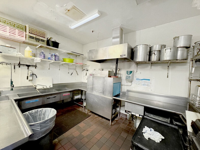 More Photos Of 5401 Harding Hwy, Mays Landing Office For Sale
