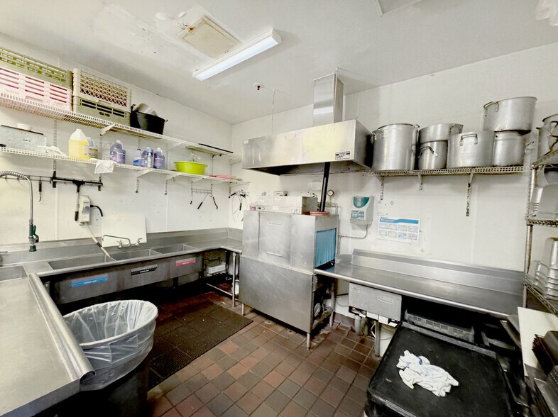 More Photos Of 5401 Harding Hwy, Mays Landing Office For Sale