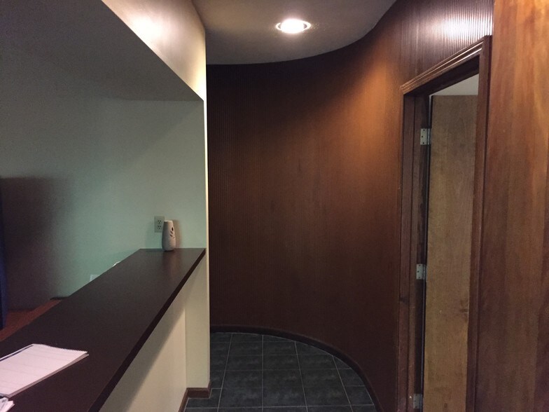 More Photos Of 2301 Park Ave, Orange Park Medical For Lease