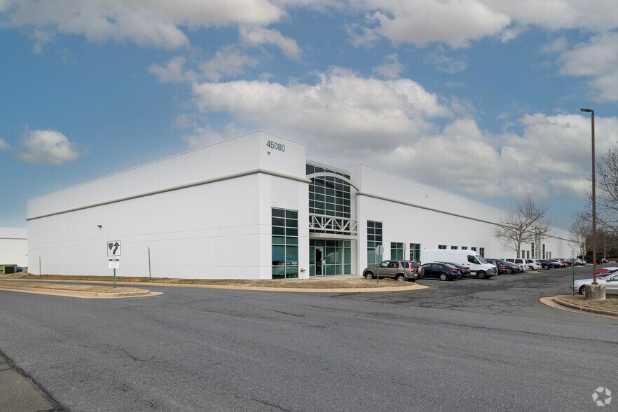 Primary Photo Of 45080 Old Ox Rd, Dulles Warehouse For Lease