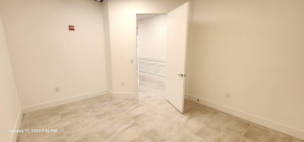 More Photos Of 540 NW University, Port Saint Lucie Office Residential For Sale