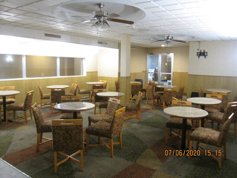 More Photos Of 7200 Transit Rd, Williamsville Hotel For Sale