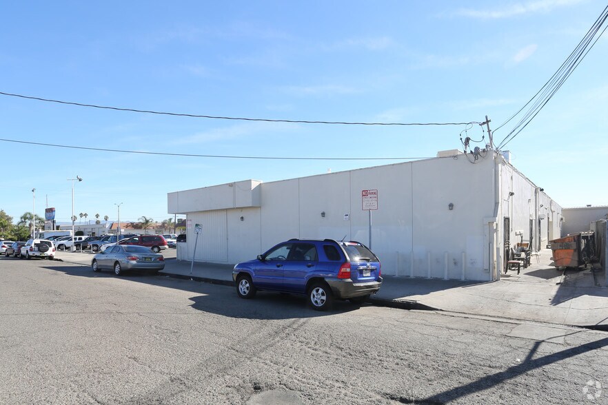 More Photos Of 1201 Saviers Rd, Oxnard General Retail For Sale