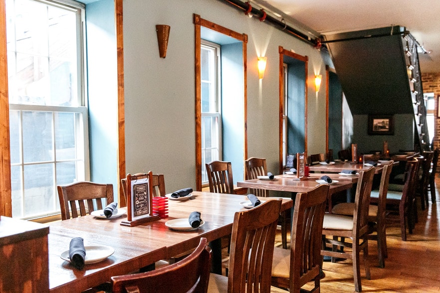 More Photos Of 1718 Thames St, Baltimore Storefront Retail Residential For Lease