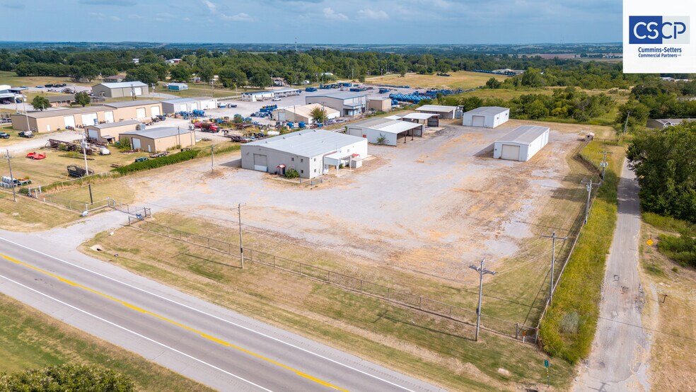 More Photos Of 1175 State Hwy 19, Chickasha Manufacturing For Lease