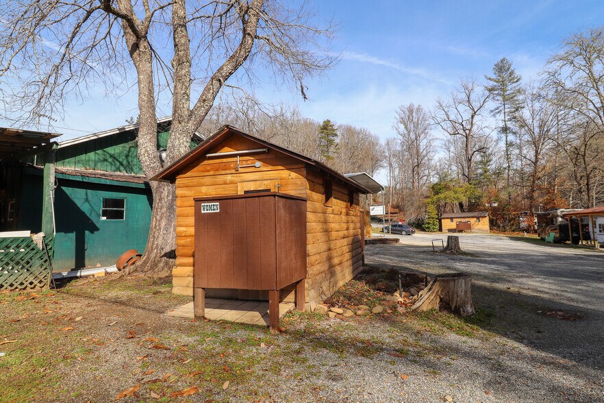 More Photos Of 1840 W Deep Creek Rd, Bryson City Trailer Camper Park For Sale