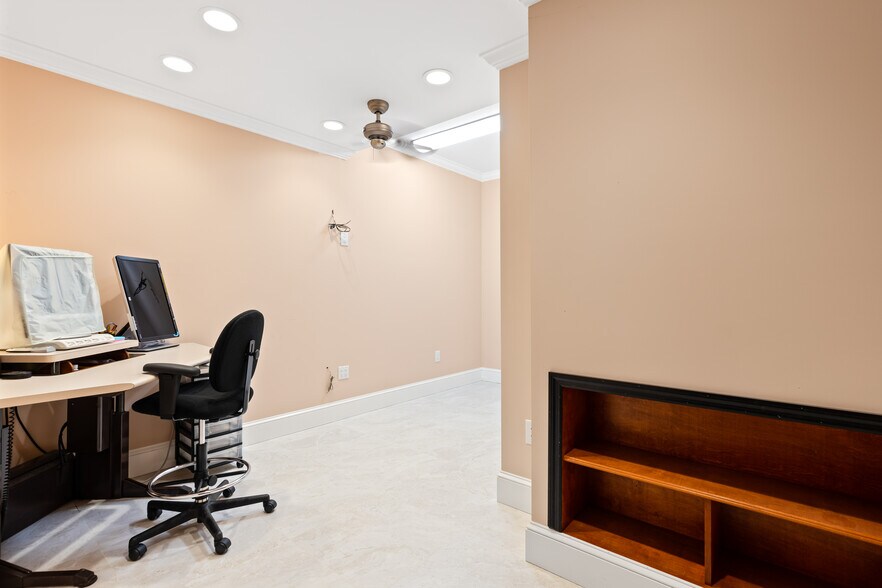 More Photos Of 974 S Nova Rd, Ormond Beach Industrial For Sale