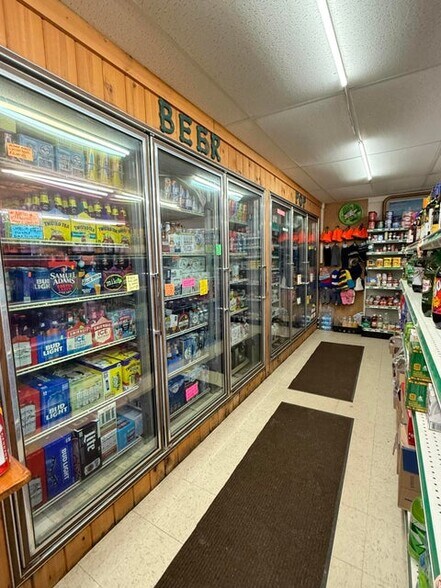 More Photos Of 25425 S Raber Rd, Goetzville General Retail For Sale