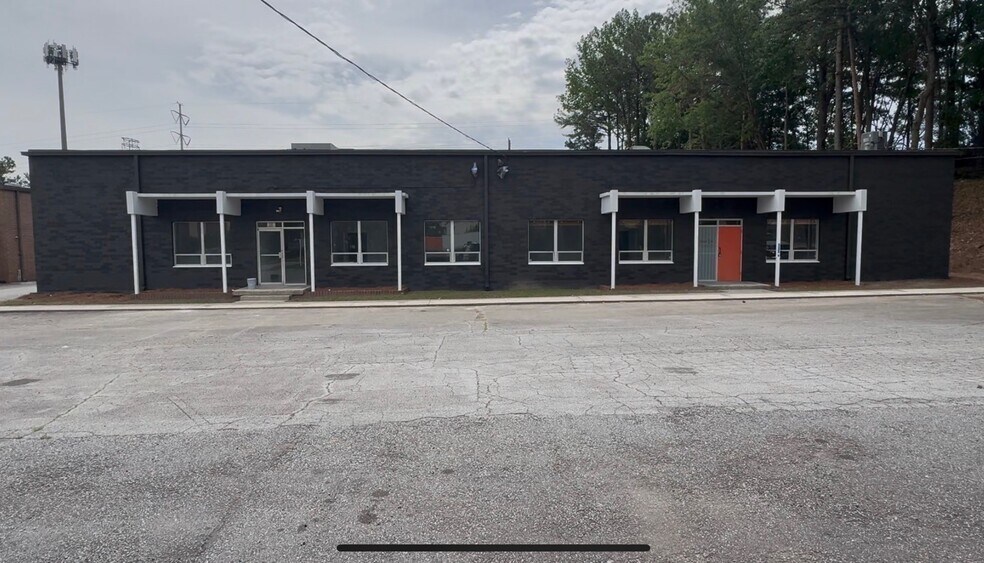 More Photos Of 3565 McCall Pl, Doraville Distribution For Sale