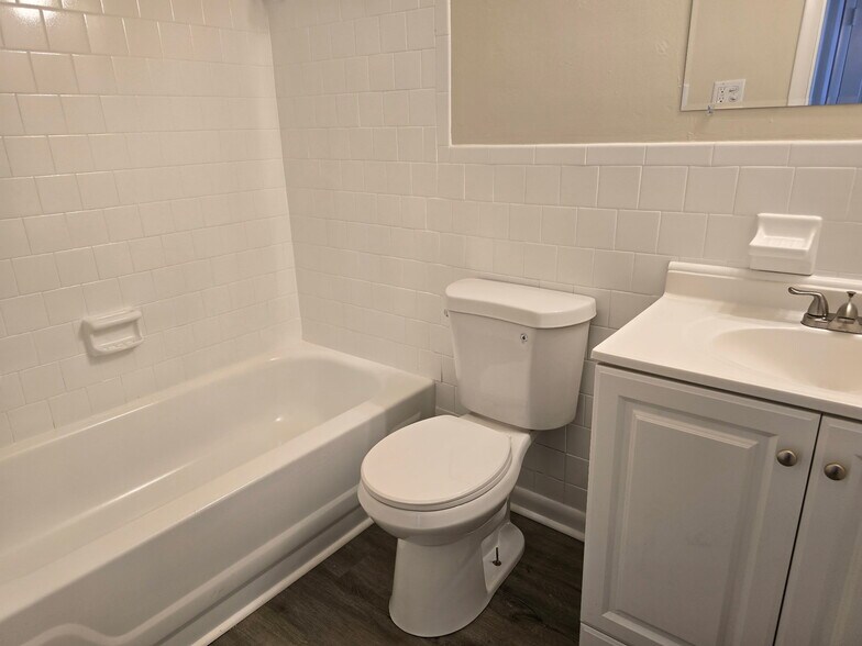 More Photos Of 5537 Iowa Ave, Norfolk Apartments For Sale