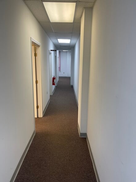 More Photos Of 2536 Carrollton Villa Rica Hwy, Carrollton Office For Lease