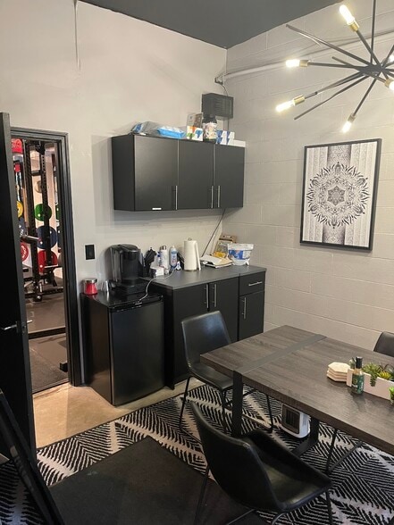 More Photos Of 3714 SE Powell Blvd, Portland Freestanding For Sale