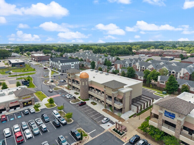 More Photos Of 2235 Dave Ward Dr, Conway Storefront Retail Office For Lease