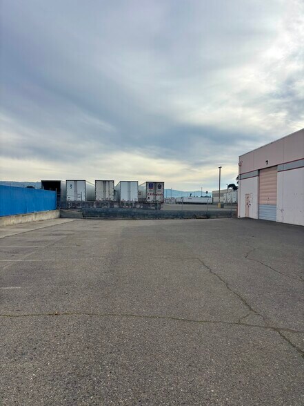 More Photos Of 2301-2303 Tripaldi Way, Hayward Warehouse For Lease