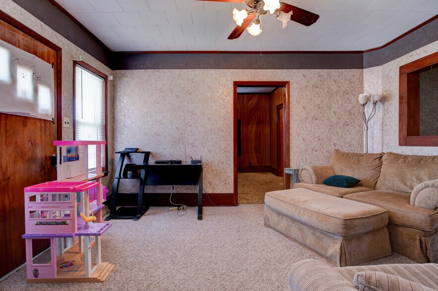 More Photos Of 12228 Indiana St, Leopold Storefront Retail Office For Sale