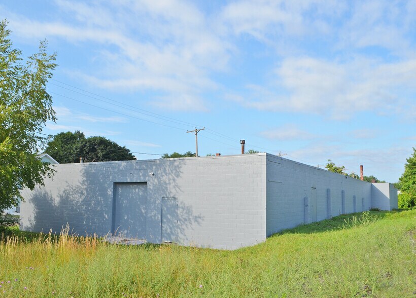 More Photos Of 10027 Railroad St, Lake City Warehouse For Sale