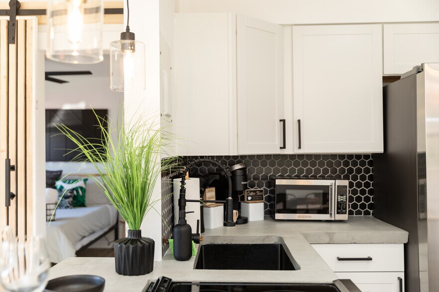 More Photos Of 417 N J St, Lake Worth Beach Apartments For Sale