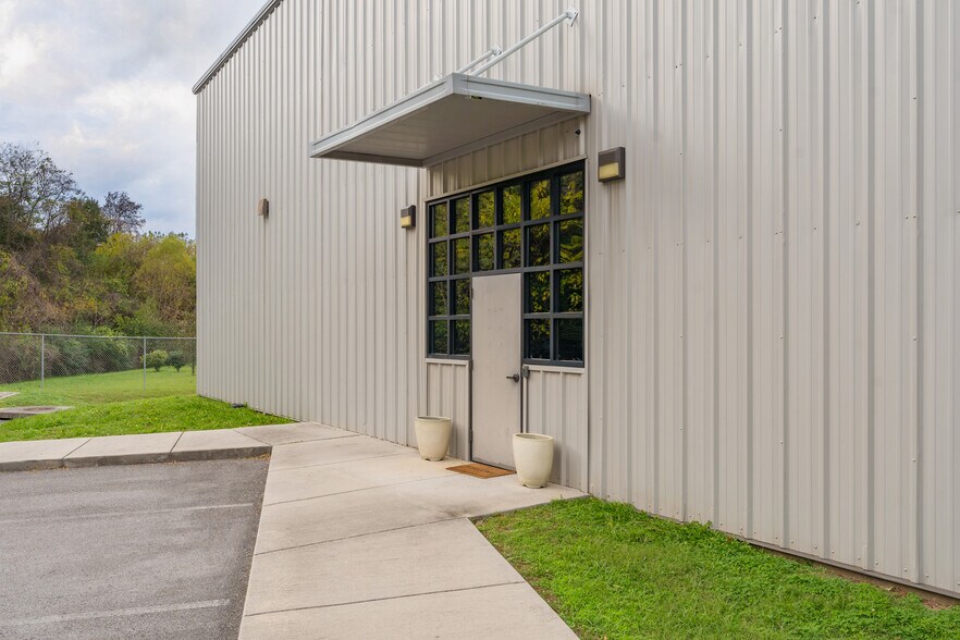 More Photos Of 2145 Chestnut St, Chattanooga Specialty For Sale