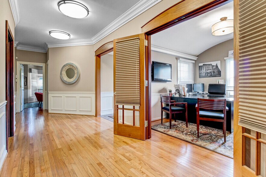 More Photos Of 69 Monroe Ave, Pittsford Office For Lease