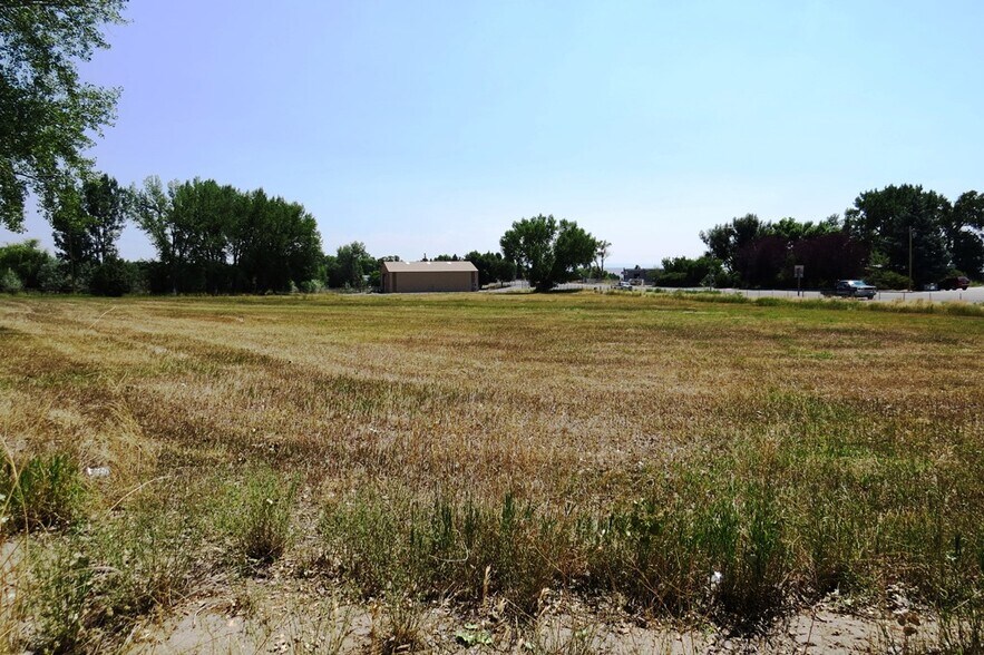 More Photos Of 3402 W Main, Riverton Land For Sale