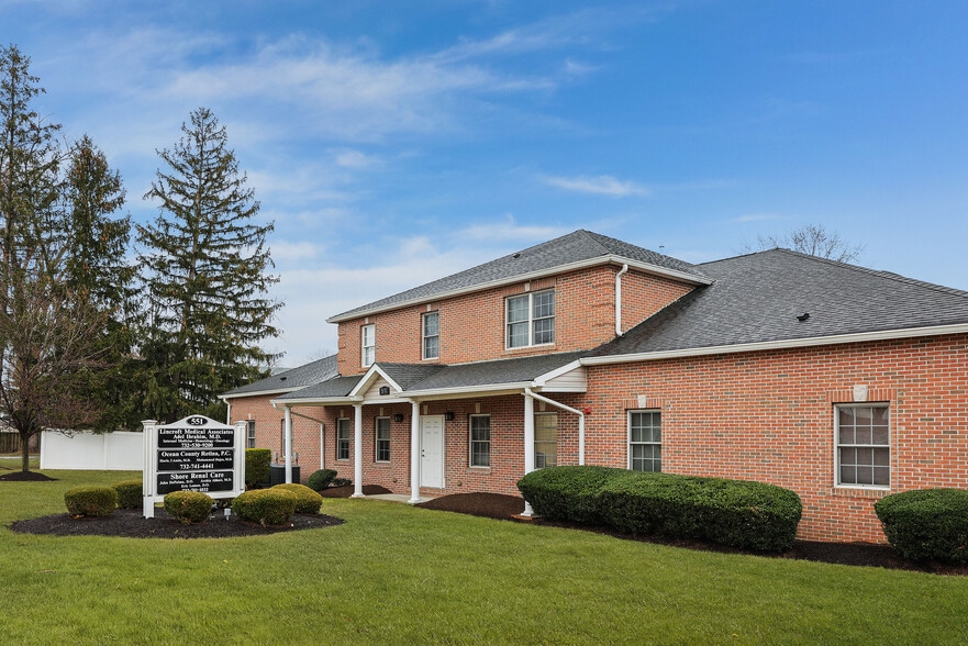 Primary Photo Of 551 Newman Springs Rd, Lincroft Office Residential For Lease