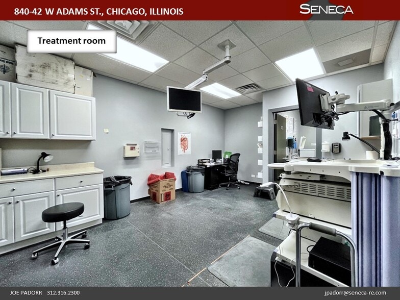 More Photos Of 832-842 W Adams St, Chicago Storefront Retail Residential For Lease